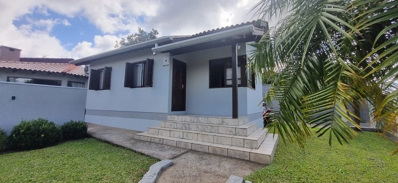 Casa com 3 Dormitórios, Escritório e Aquecimento Solar: 2ª foto da galeria de imagens do imóvel