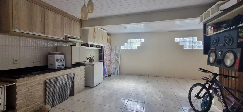 Casa com 3 Dormitórios, Escritório e Aquecimento Solar: 5ª foto da galeria de imagens do imóvel