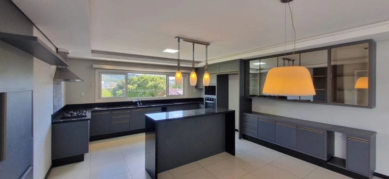 Casa de Alto Padrão com 4 Dormitórios no Bairro Rui Barbosa: 8ª foto da galeria de imagens do imóvel