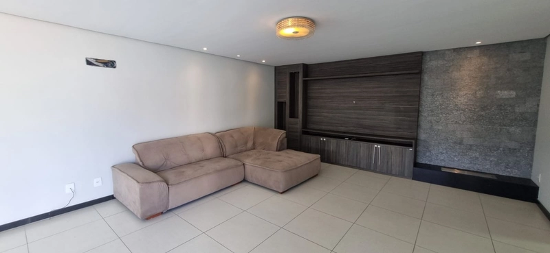 Casa de Alto Padrão com 4 Dormitórios no Bairro Rui Barbosa: 10ª foto da galeria de imagens do imóvel