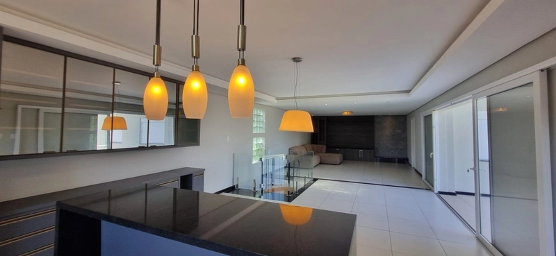 Casa de Alto Padrão com 4 Dormitórios no Bairro Rui Barbosa: 6ª foto da galeria de imagens do imóvel