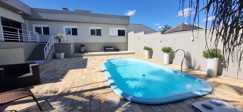 Casa de Alto Padrão com 4 Dormitórios no Bairro Rui Barbosa: 19ª foto da galeria de imagens do imóvel