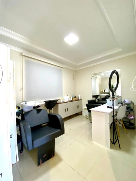 Duas Casas Independentes com Conforto e Potencial Comercial: 22ª foto da galeria de imagens do imóvel