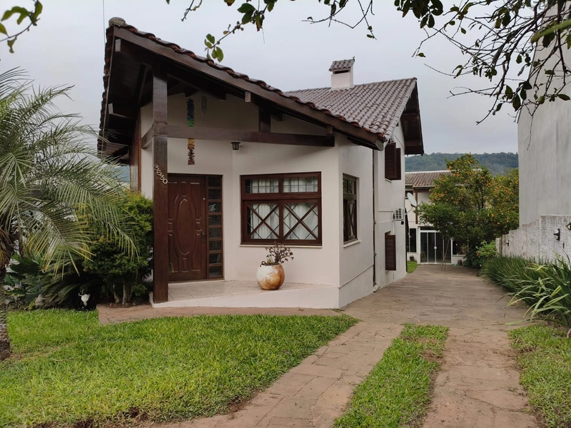 Casa Ampla com Anexo Gourmet na Ramiro Barcelos em Montenegro: 1ª foto da galeria de imagens do imóvel