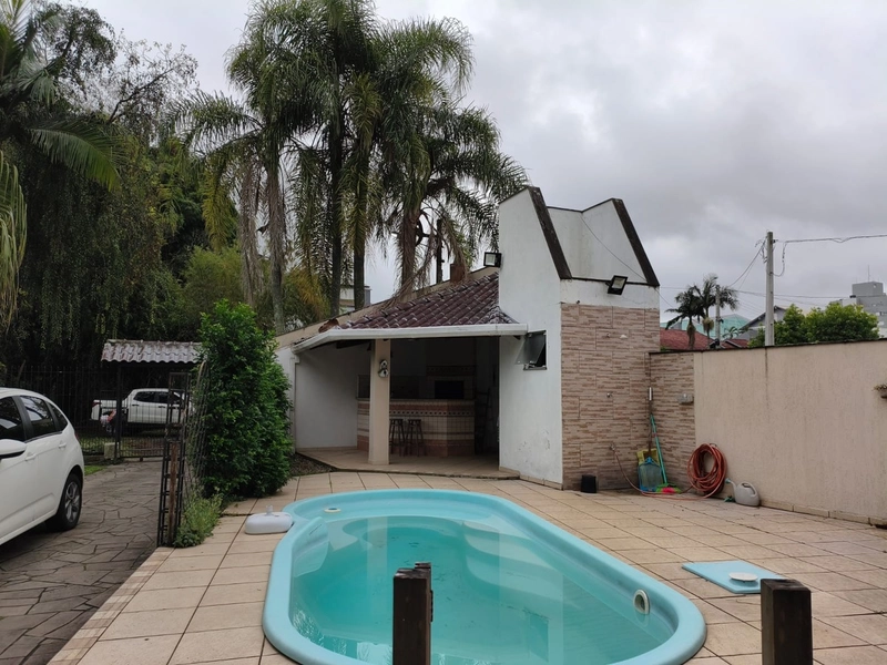 Casa 3 quartos com Piscina e Quiosque à Venda na Timbaúva | Montenegro: 3ª foto da galeria de imagens do imóvel