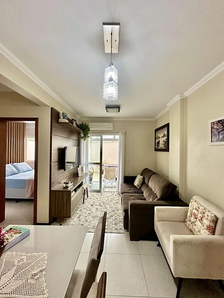 Apartamento Térreo Semi-Mobiliado de 2 Dormitórios no Bairro Timbaúva: 3ª foto da galeria de imagens do imóvel