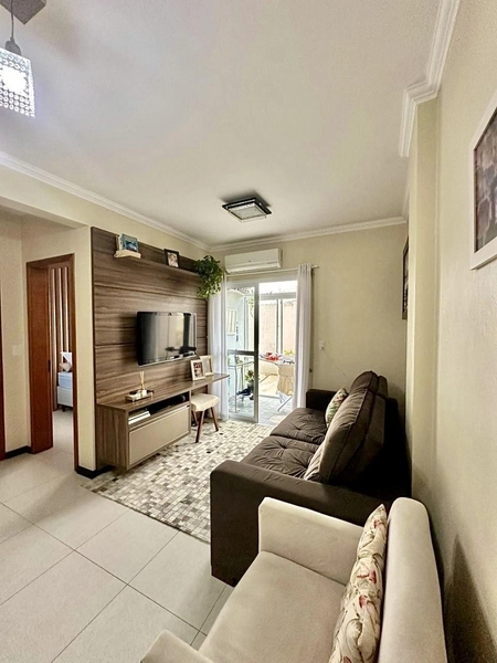 Apartamento Térreo Semi-Mobiliado de 2 Dormitórios no Bairro Timbaúva: 2ª foto da galeria de imagens do imóvel