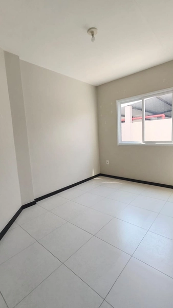 Apartamento Térreo Semi-Mobiliado de 2 Dormitórios no Bairro Timbaúva: 8ª foto da galeria de imagens do imóvel
