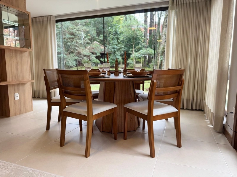 Apartamento Mobiliado com Suíte e Lareira no Bairro Bavária em Gramado: 4ª foto da galeria de imagens do imóvel