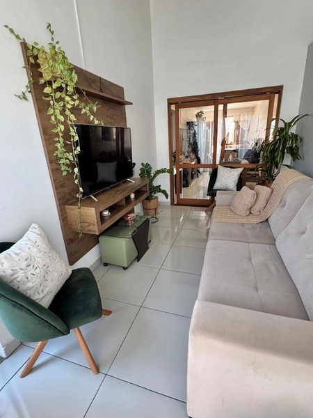 Casa em Condomínio Fechado de 2 Dormitórios no Bairro Senai: 3ª foto da galeria de imagens do imóvel