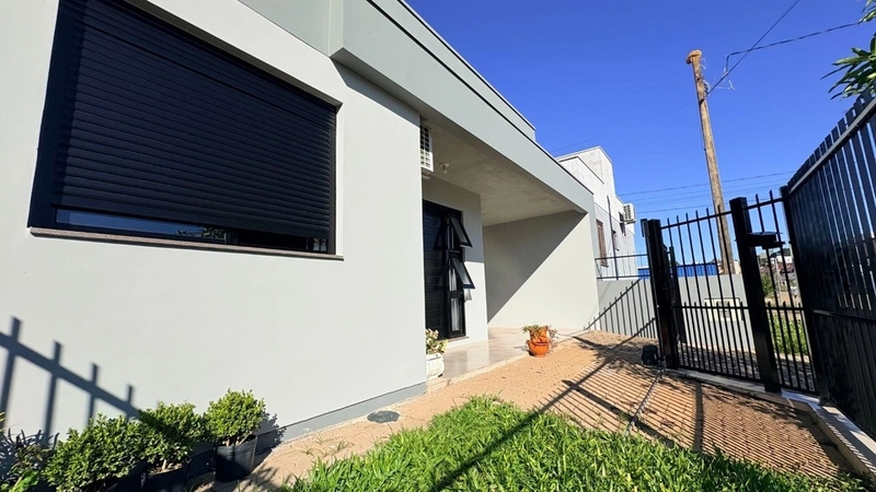 Casa 2 Dorms com Garagem Coberta e Pátio Fechado no Bairro Senai: 6ª foto da galeria de imagens do imóvel