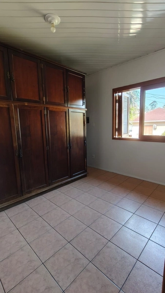 Casa de 210m² com duas moradias independentes no Bairro São João: 10ª foto da galeria de imagens do imóvel