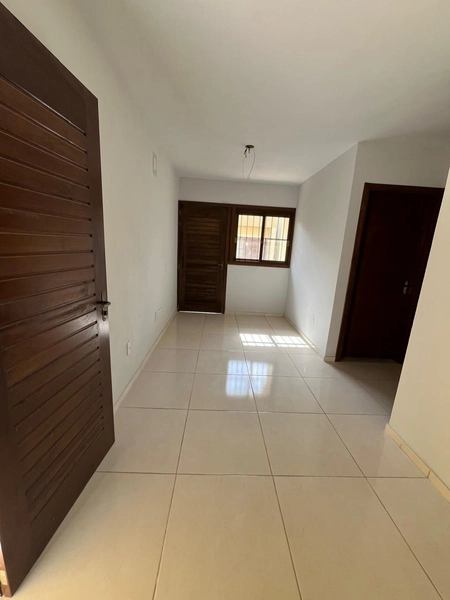 Casa de 2 Dormitórios em Condomínio sem Taxa no Bairro São Paulo: 2ª foto da galeria de imagens do imóvel