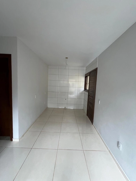 Casa de 2 Dormitórios em Condomínio sem Taxa no Bairro São Paulo: 3ª foto da galeria de imagens do imóvel