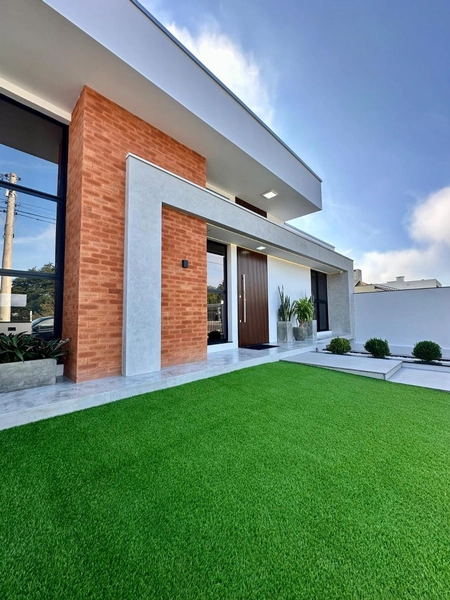Casa de Alto Padrão de 214m² Semimobiliada no San Vicente: 3ª foto da galeria de imagens do imóvel