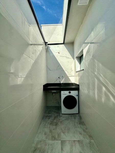 Casa de Alto Padrão de 214m² Semimobiliada no San Vicente: 32ª foto da galeria de imagens do imóvel