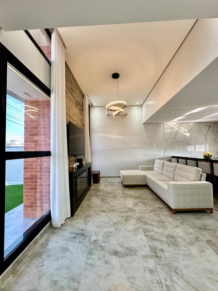 Casa de Alto Padrão de 214m² Semimobiliada no San Vicente: 6ª foto da galeria de imagens do imóvel