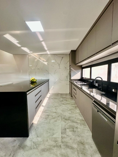 Casa de Alto Padrão de 214m² Semimobiliada no San Vicente: 14ª foto da galeria de imagens do imóvel