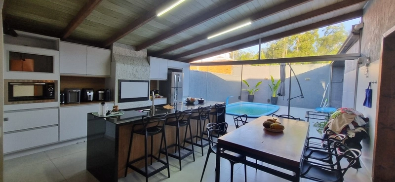 Casa de 3 Dormitórios com Piscina e Espaço Gourmet em Montenegro: 15ª foto da galeria de imagens do imóvel