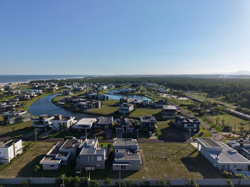 Excelente casa no Condomínio Costa Serena em Capão da Canoa: 48ª foto da galeria de imagens do imóvel