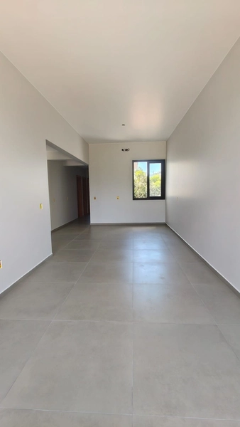 Casa de 3 Dorms com Suíte e Amplo Terreno em Pareci Novo: 3ª foto da galeria de imagens do imóvel