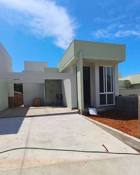 Casa de 3 Dorms com Suíte e Terreno de 450m² em Pareci Novo