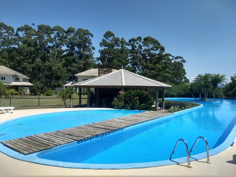Sobrado à venda no Condomínio Lake Village em Osório: 3ª foto da galeria de imagens do imóvel