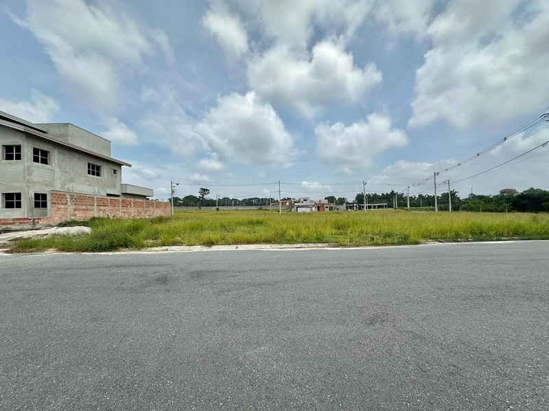 Terreno plano com 500 m2 no Condomínio Colinas do Sol - Tremembé/SP: 1ª foto da galeria de imagens do imóvel