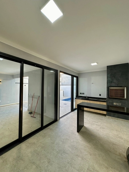Casa nova 3 suítes, escritório, piscina, sauna e armários - Condomínio: 4ª foto da galeria de imagens do imóvel