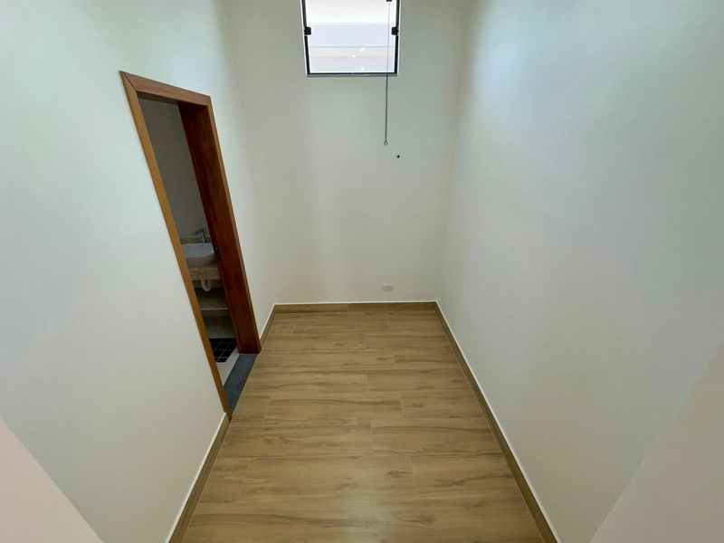 Casa térrea moderna nova com 3 dormitórios e piscina - Condominio: 26ª foto da galeria de imagens do imóvel