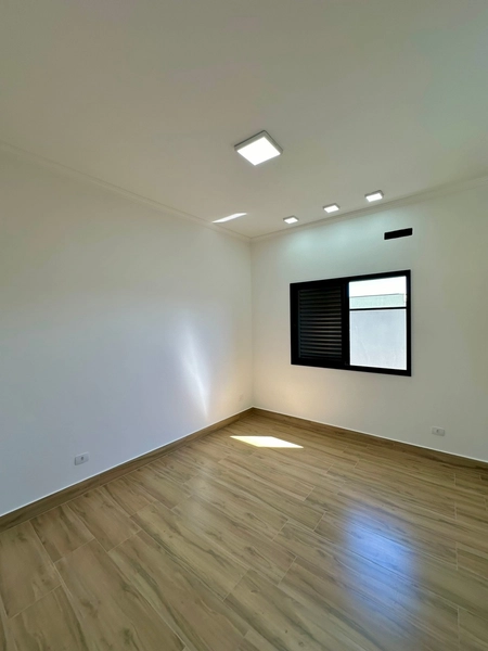 Casa térrea moderna nova com 3 dormitórios e piscina - Condominio: 38ª foto da galeria de imagens do imóvel