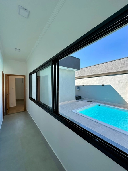 Casa térrea moderna nova com 3 dormitórios e piscina - Condominio: 44ª foto da galeria de imagens do imóvel