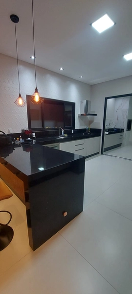 Casa térrea semi mobiliada com armários, piscina, 3 suítes, escritorio: 7ª foto da galeria de imagens do imóvel
