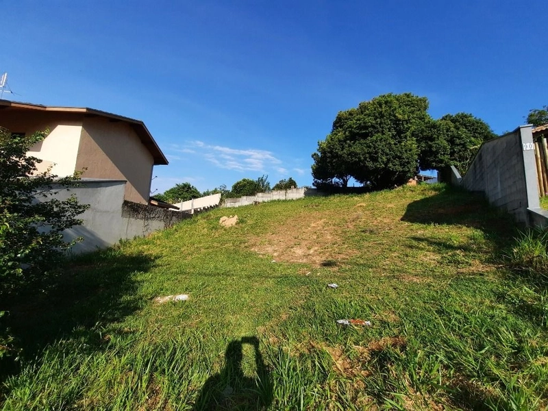 Terreno aclive com 470 m2 condomínio fechado em Tremembé SP: 2ª foto da galeria de imagens do imóvel