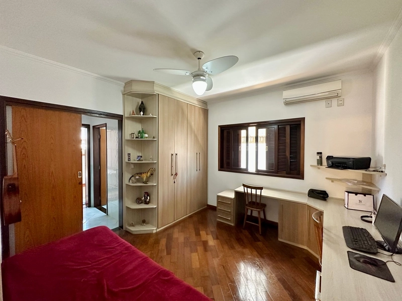 Casa com 4 suítes, piscina e sauna - Condomínio Taubaté Village SP: 78ª foto da galeria de imagens do imóvel