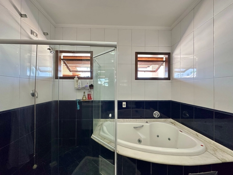 Casa com 4 suítes, piscina e sauna - Condomínio Taubaté Village SP: 58ª foto da galeria de imagens do imóvel