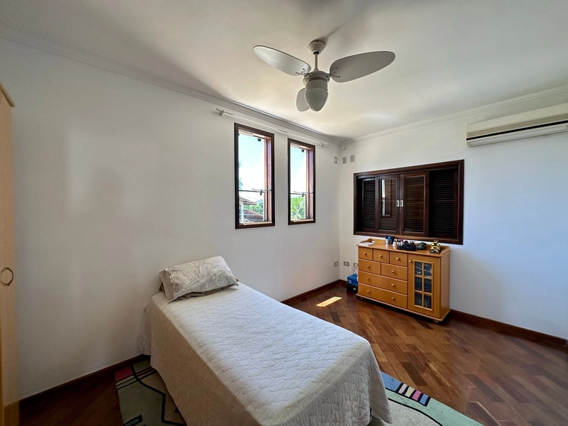 Casa com 4 suítes, piscina e sauna - Condomínio Taubaté Village SP: 72ª foto da galeria de imagens do imóvel