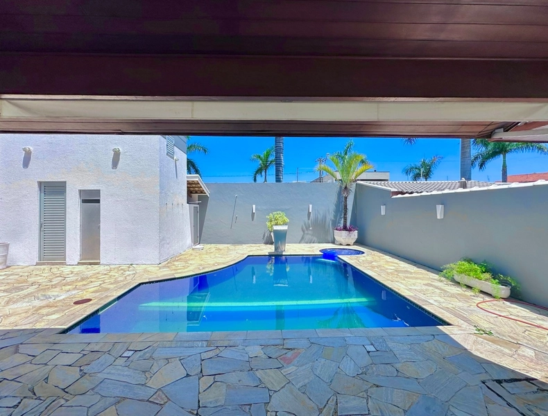 Casa com 4 suítes, piscina e sauna - Condomínio Taubaté Village SP: 34ª foto da galeria de imagens do imóvel