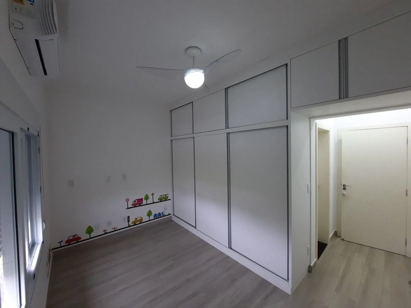 Sobrado semi mobiliado com armários, 4 suítes e quintal - Condomínio: 35ª foto da galeria de imagens do imóvel