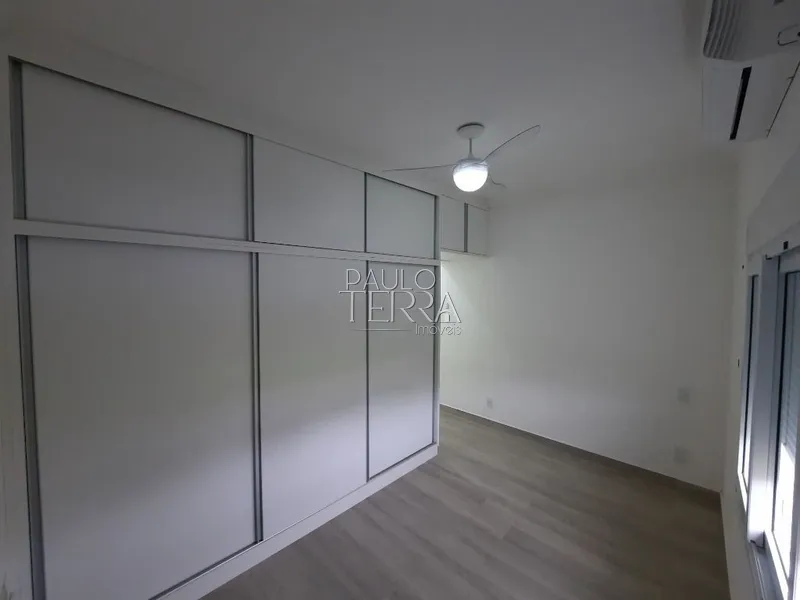 Sobrado semi mobiliado com armários, 4 suítes e quintal - Condomínio: 33ª foto da galeria de imagens do imóvel