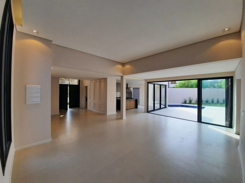 Casa semi mobiliada com 4 dormitórios + escritório, piscina e gourmet: 24ª foto da galeria de imagens do imóvel