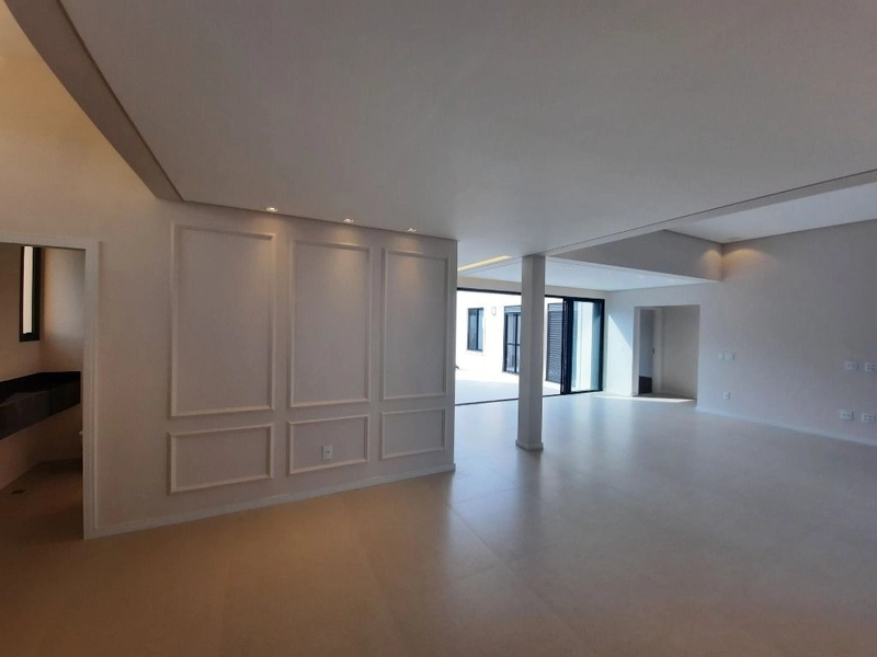 Casa semi mobiliada com 4 dormitórios + escritório, piscina e gourmet: 25ª foto da galeria de imagens do imóvel