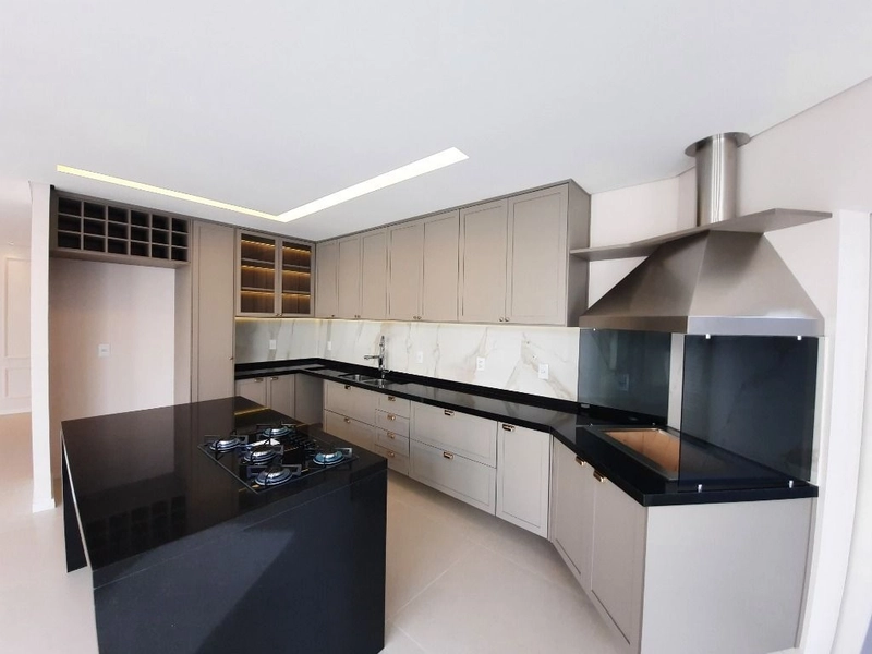 Casa semi mobiliada com 4 dormitórios + escritório, piscina e gourmet: 18ª foto da galeria de imagens do imóvel