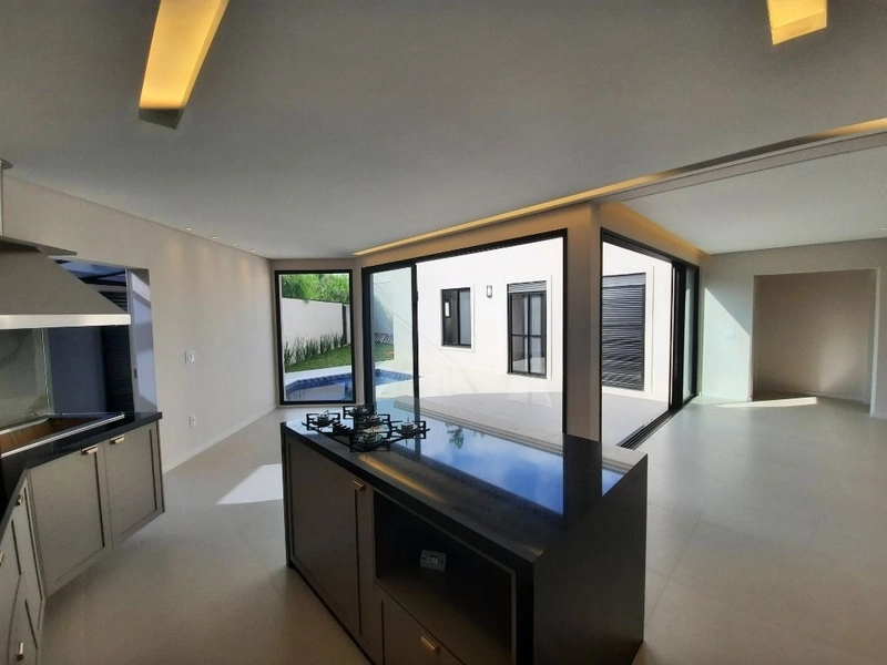 Casa semi mobiliada com 4 dormitórios + escritório, piscina e gourmet: 2ª foto da galeria de imagens do imóvel