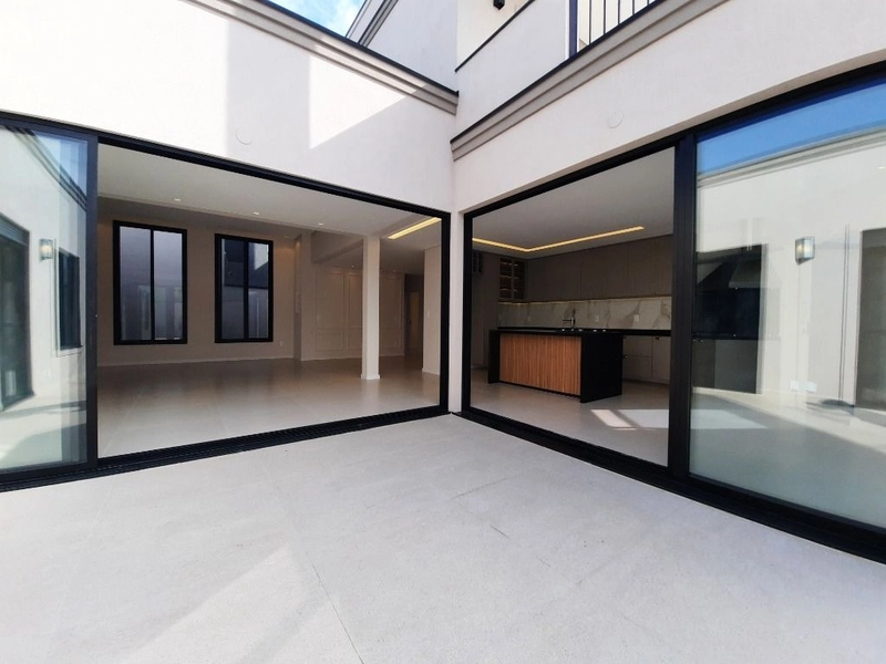 Casa semi mobiliada com 4 dormitórios + escritório, piscina e gourmet: 11ª foto da galeria de imagens do imóvel