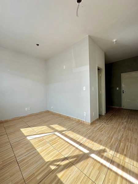 Sala comercial com elevador e recepção, no Centro de Taubaté SP: 12ª foto da galeria de imagens do imóvel