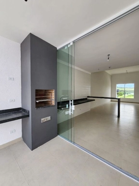 Casa 3 dormitórios, suíte e área gourmet. Condomínio com area de lazer: 6ª foto da galeria de imagens do imóvel