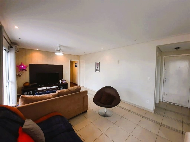 Apartamento 110m2 com 3 dormitórios,varanda o Centro de Taubaté SP: 7ª foto da galeria de imagens do imóvel