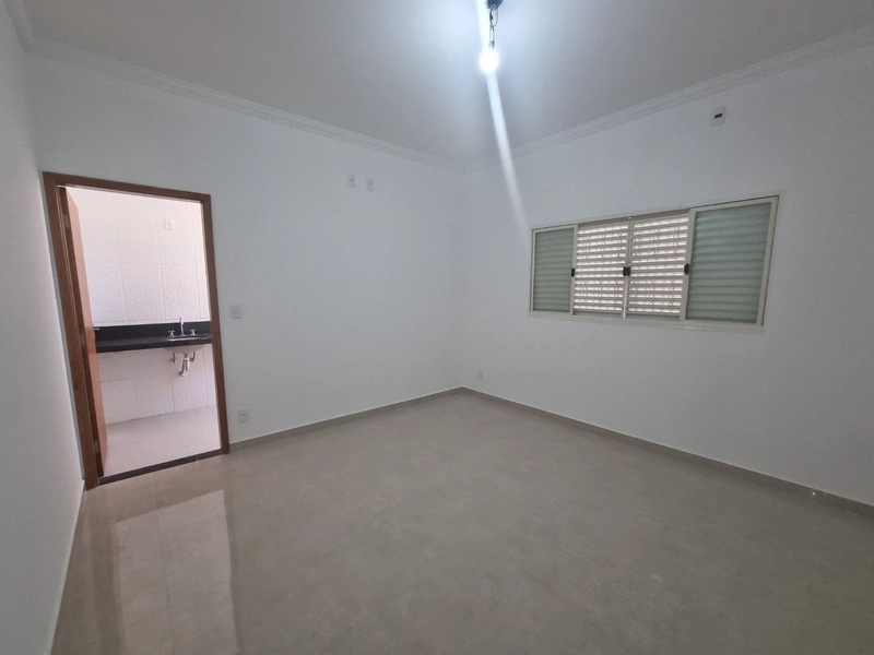 Casa térrea com mezanino, 3 dormitórios e quintal. Condomínio fechado: 38ª foto da galeria de imagens do imóvel