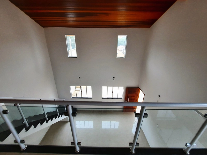 Casa térrea com mezanino, 3 dormitórios e quintal. Condomínio fechado: 33ª foto da galeria de imagens do imóvel